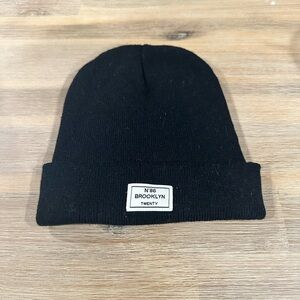 N*86 Brooklyn Twenty Black Beanie. Winter